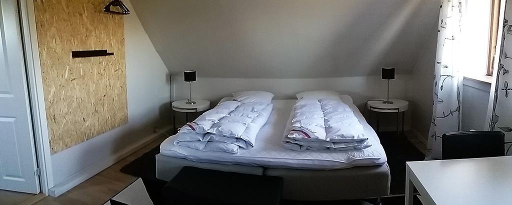 Svalegaarden Guesthouse Saerslev Ngoại thất bức ảnh